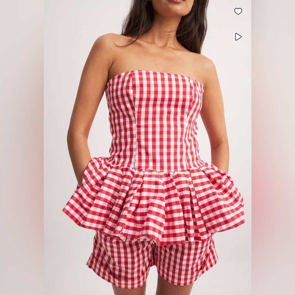 NA-KD Balloon Detail Bandeau Top